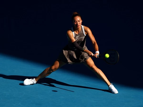 Zheng Qinwen Tunjuk Pukulan Yang Harus Ia Tingkatkan Jelang Australian Open