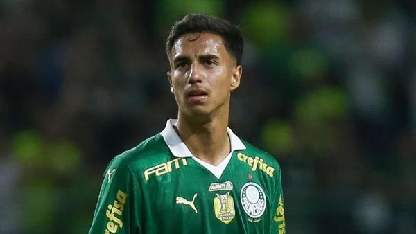 Selangkah Gabung City, Vitor Reis Pamitan dengan Palmeiras