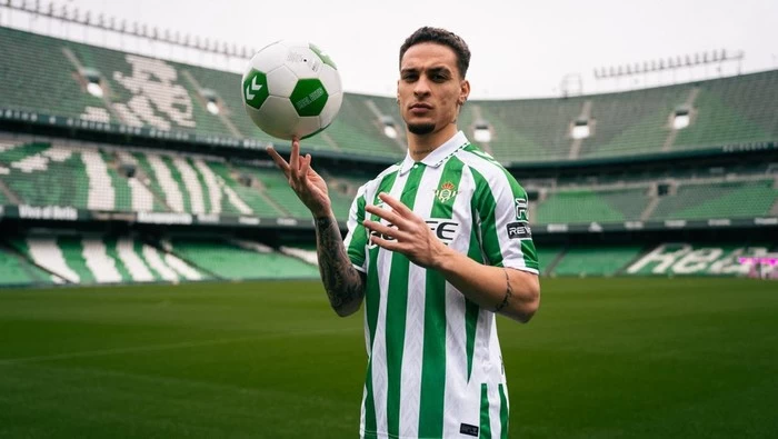 Resmi! MU Pinjamkan Antony ke Real Betis