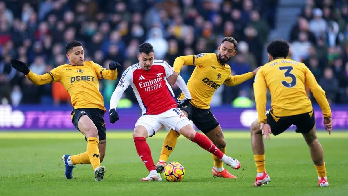 Wolves Vs Arsenal: 10 Vs 10, Meriam London Menang 1-0