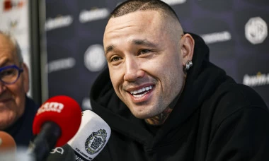 Radja Nainggolan Ditangkap Polisi, Ini Reaksi Klubnya