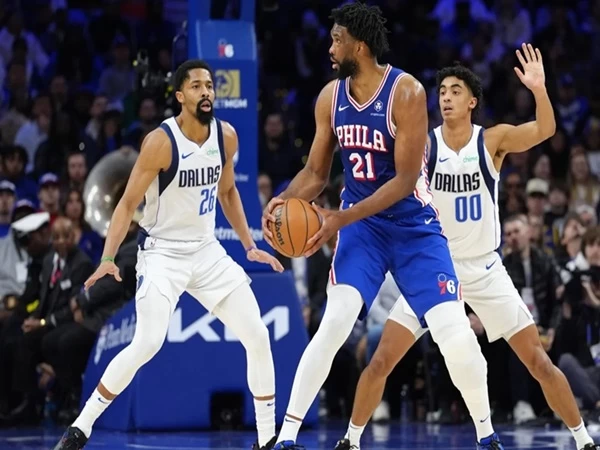 Joel Embiid mencatat triple-double saat kembali ke lapangan dan Tyrese Maxey mencetak double-double saat Philadelphia 76ers mengalahkan tim tamu Dallas Mavericks