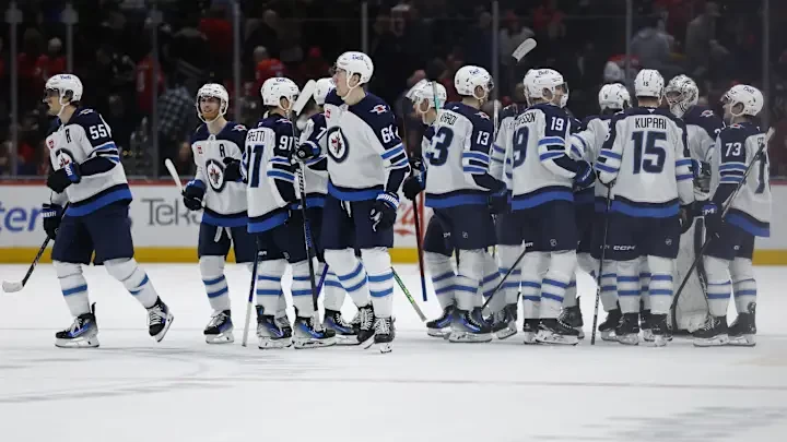 Winnipeg Jets Perpanjang Kemenangan Beruntun Menjadi 8 Pertandingan