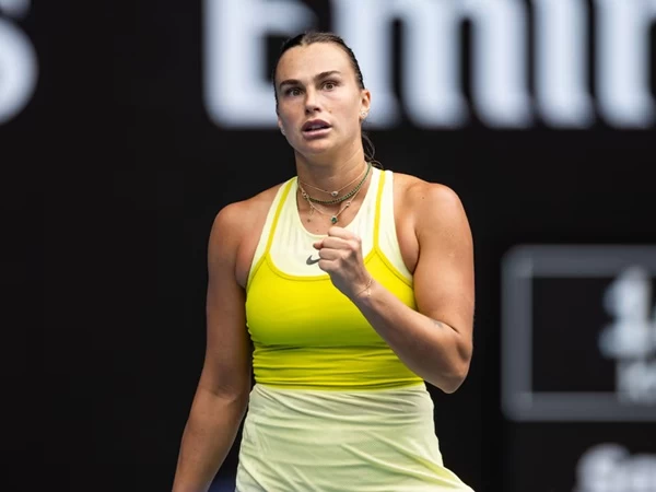 Aryna Sabalenka mengincar gelar Australian Open ketiga secara beruntun, tetapi ia terjungkal di rintangan terakhir dengan kekalahan tiga set dari Madison Keys.