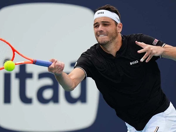 Taylor Fritz mengawali turnamen Masters 1000, Miami Open musim 2025 dengan memetik kemenangan dua set langsung di babak kedua.