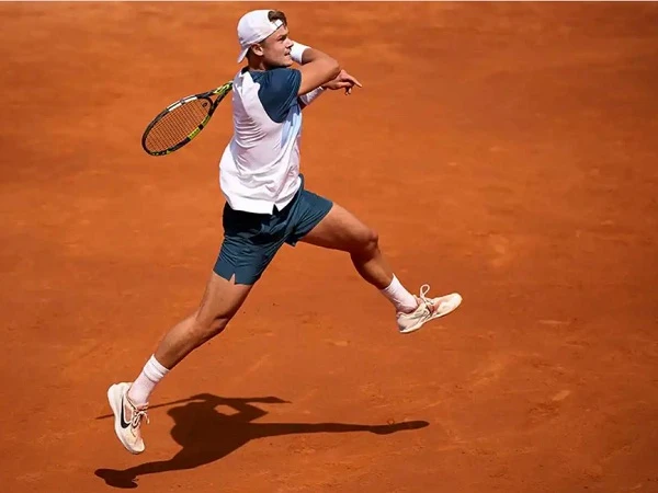 Holger Rune Ungkap Rahasia Dalam Karamkan Carlos Alcaraz Di Barcelona