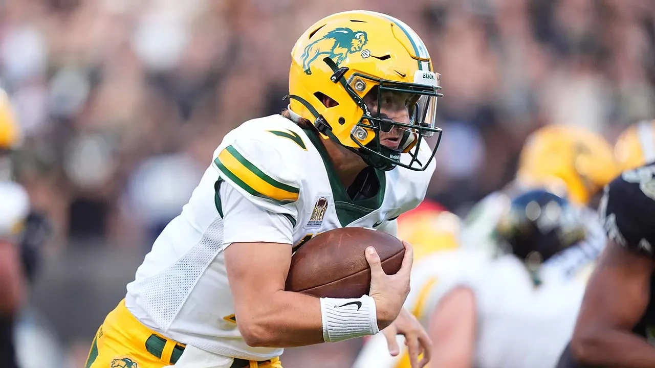 Cam Miller: Quarterback yang dipilih oleh Las Vegas Raiders