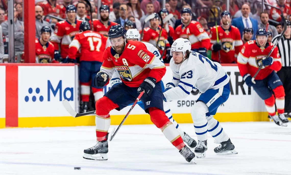 Toronto Maple Leafs vs. Florida Panthers Toronto memimpin seri 2-1. Namun