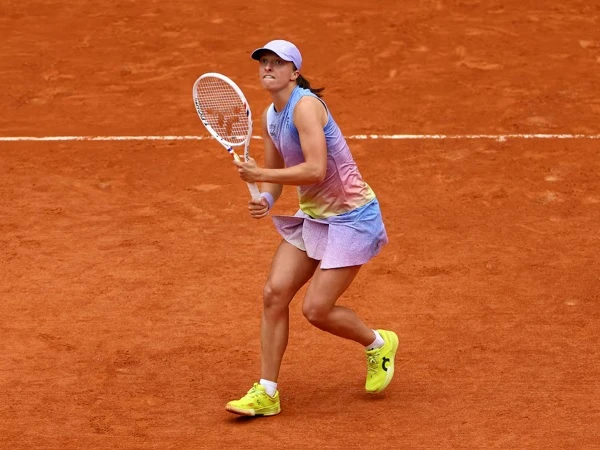 Jimmy Connors Sarankan Iga Swiatek Untuk Tak Dengarkan Siapa Pun