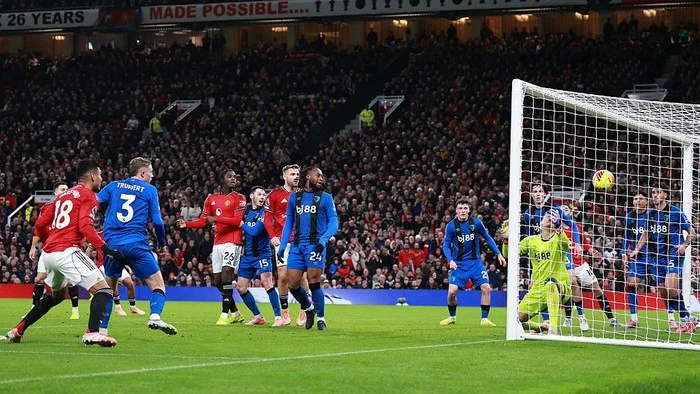 MU VS Bournemouth: Setan Merah Unggul 2-1 di Babak Pertama 